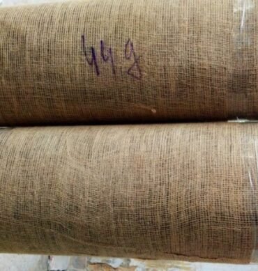 Brown Paper Laminated Hessian Cloth Roll for Industrial Packaging and Wrapping Applications